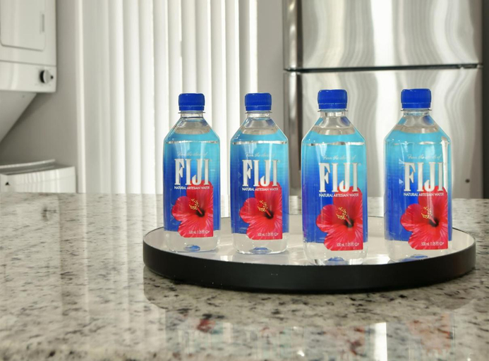 Food & Drinks, Designer River View Apartments, Broward