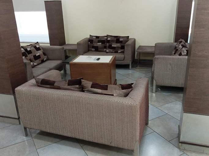 Others 5, Hotel Western Court, Palghar