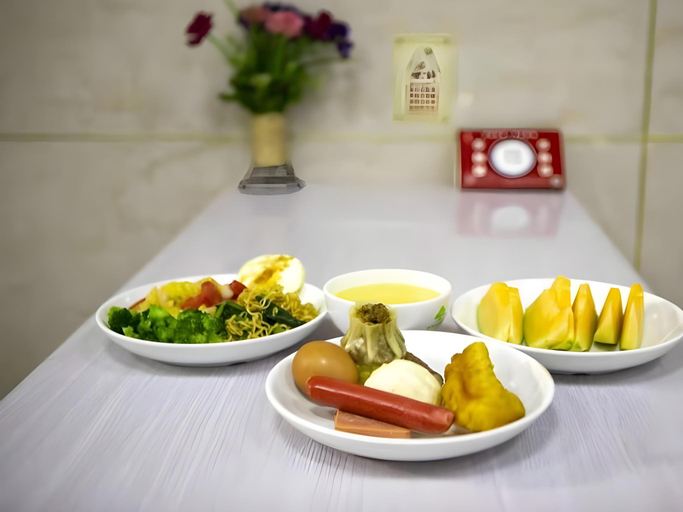 Food & Drinks 3, Green Tree Inn Binzhou Bincheng District 3rd Huanghe Road Wusi Plaza, Binzhou