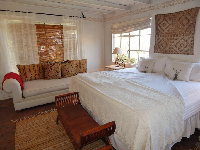 Bedroom 3, Suites Santo Domingo, Allende