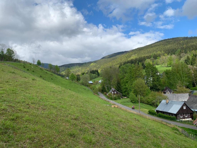 Others 3, Mountain Retreat with Pool, Semily