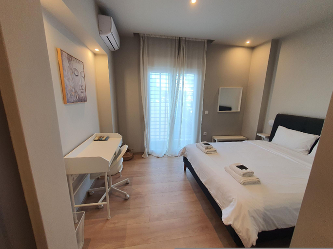 Others 3, Keramikos Stylish living, Attica