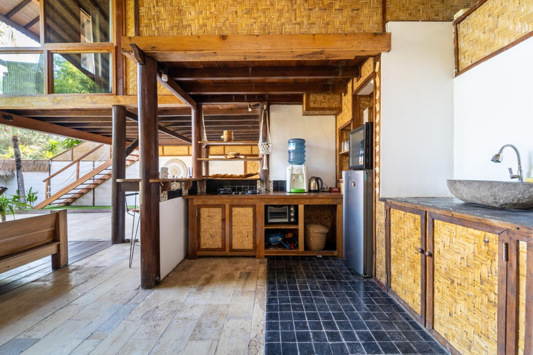 Others 4, Villa Bagheera, Lombok
