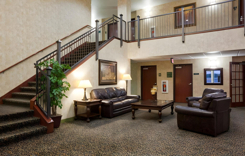 Public Area 2, Crossings Inn and Suites by GrandStay, Sherburne