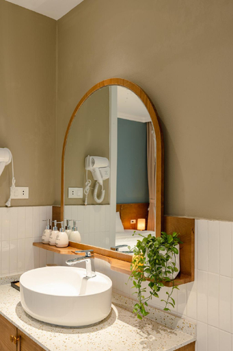 Bathroom 4, Tadda Villa, Hạ Long