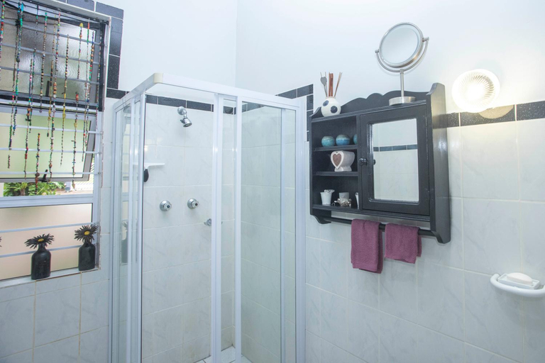 Bathroom 3, 23 Ambleside Retreat, Ugu