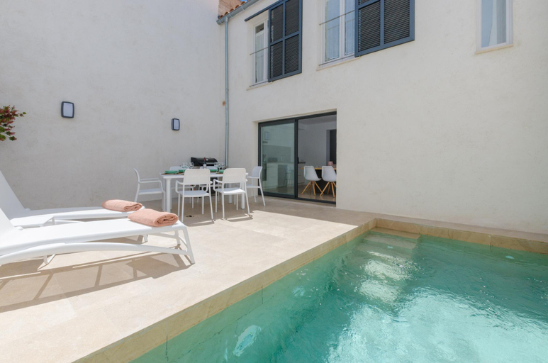 Sport & Beauty 2, NA VALENTA, Baleares