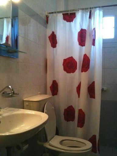 Bathroom 5, Makris Apartments, Ionian Islands