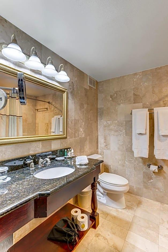 Bathroom 4, Mission Resort and Club, Lake