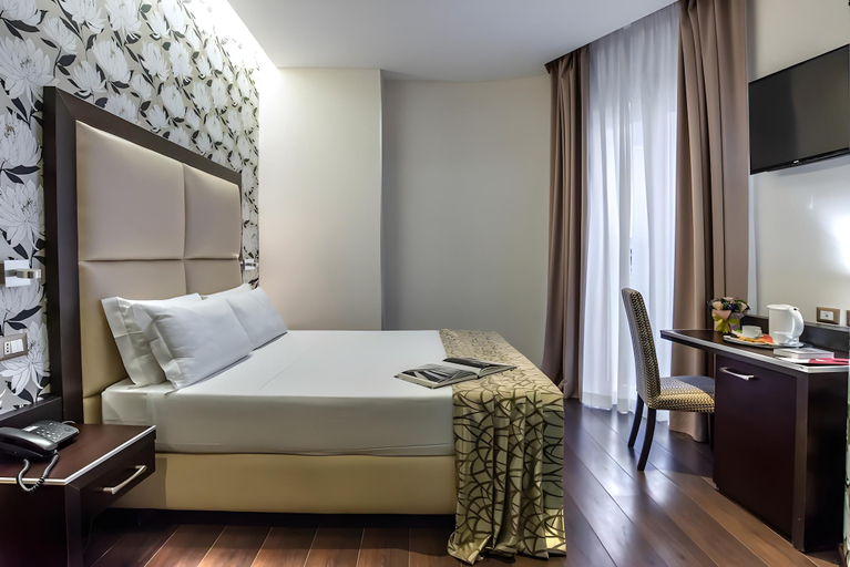 Bedroom 3, Infinity Hotel St. Peter, Rome