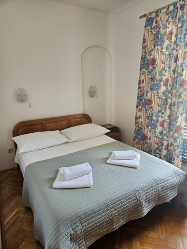 Bedroom 2, Buntin Apartments, Primošten