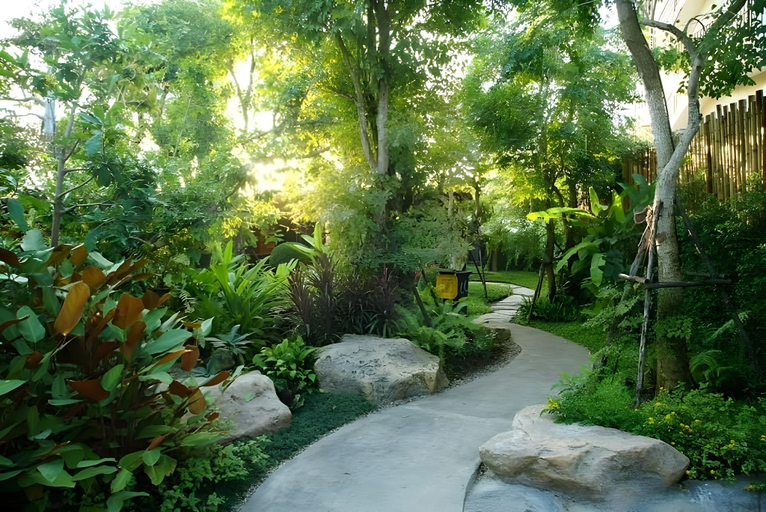Others 5, The Secret Garden Maesot, Mae Sot
