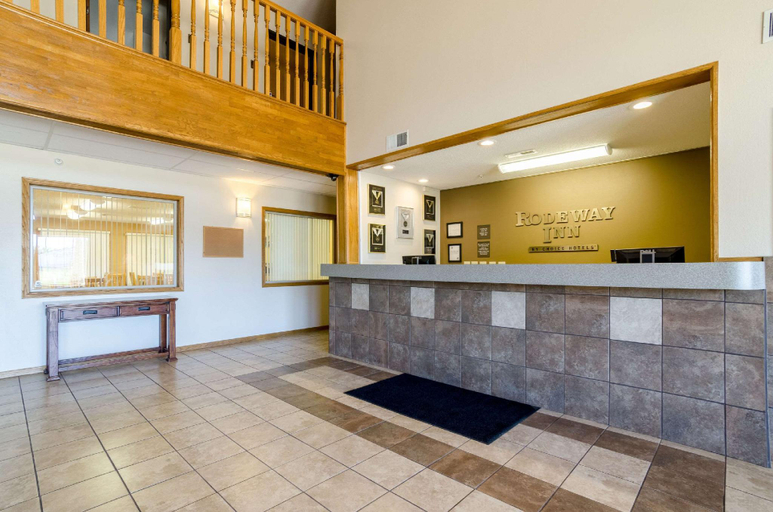 Public Area 2, Rodeway Inn Ainsworth, Brown