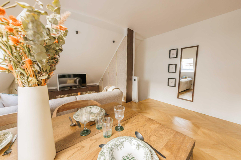 Others 3, Luxury apartment St Honore - Louvre, Paris