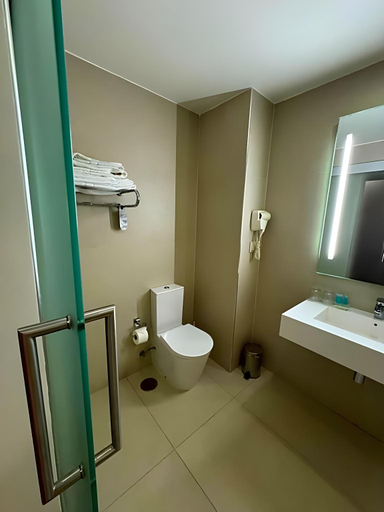Bathroom 4, Hotel Atlantida Sol, Figueira da Foz