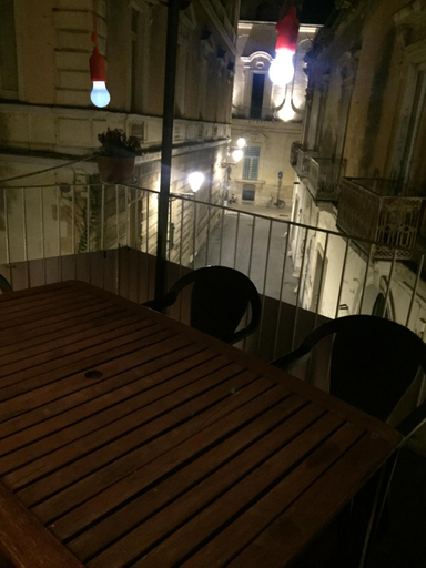 Others 2, B&B IL SEGRETO, Lecce