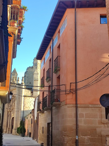 Exterior view 3, Casa palaciega Dona Leocadia, Navarra
