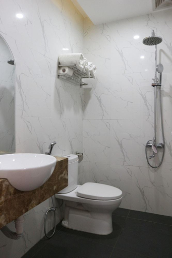 Bathroom 5, Phuong Anh Hotel, Đà Lạt