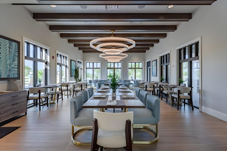 Food & Drinks 5, Bedrooms  6.5 Bathrooms Solara Resort 8905 TH, Osceola