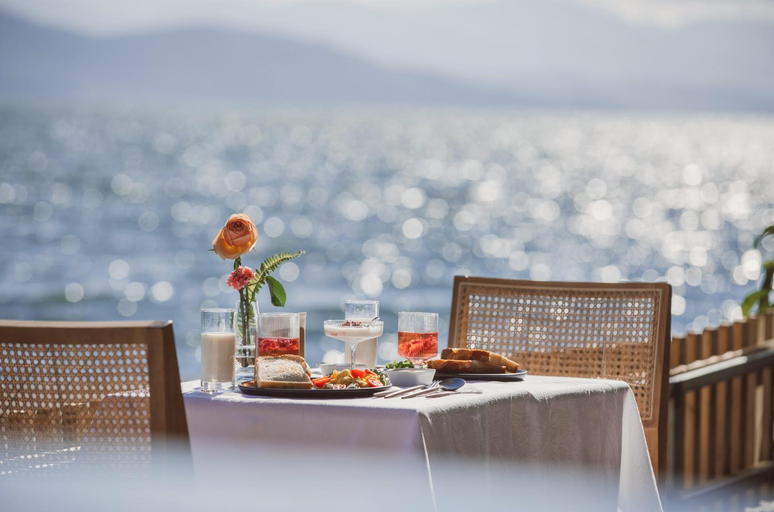 Food & Drinks 4, Dali Erduo Garden Seaview Hotel, Dali Bai