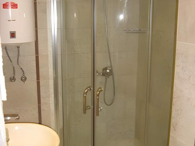 Bathroom 4, Dawn Park, Nesebar
