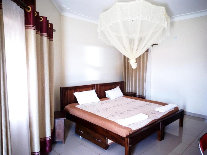 Bedroom 3, Country Inn Masindi, Buruli