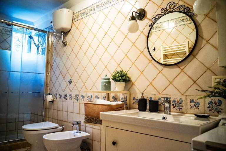 Bathroom, Come a casa, Salerno