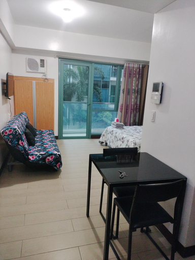 4, Rqui Condotel at Newport Pasay City, Pasay City