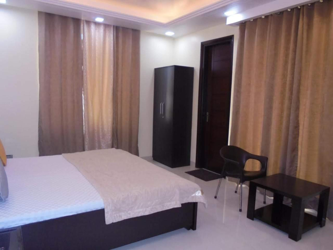 Bedroom 4, De cliff inn, Gurgaon