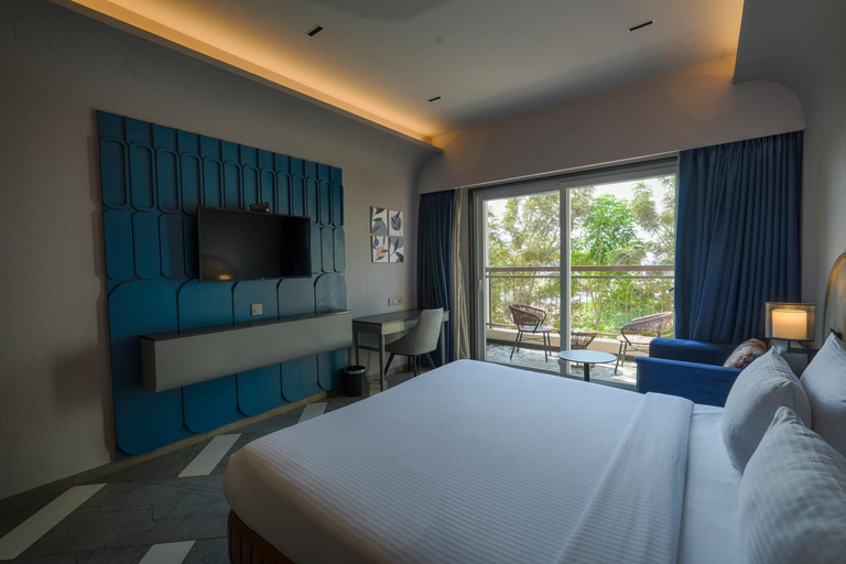 Bedroom 3, Palm Springs Resort, Nashik