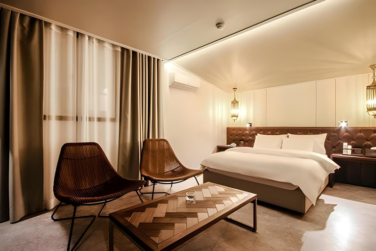 Bedroom 3, YAJA Daegu Dongseongro Seomunsijang, Buk