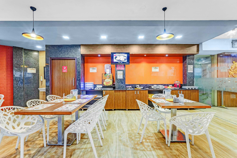 Food & Drinks 5, Season 4 Residences - Nungambakkam (US Consul&Apollo), Chennai