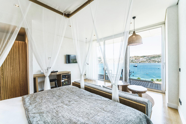 Bedroom 3, Cape Bodrum Luxury Hotel & Beach, Bodrum