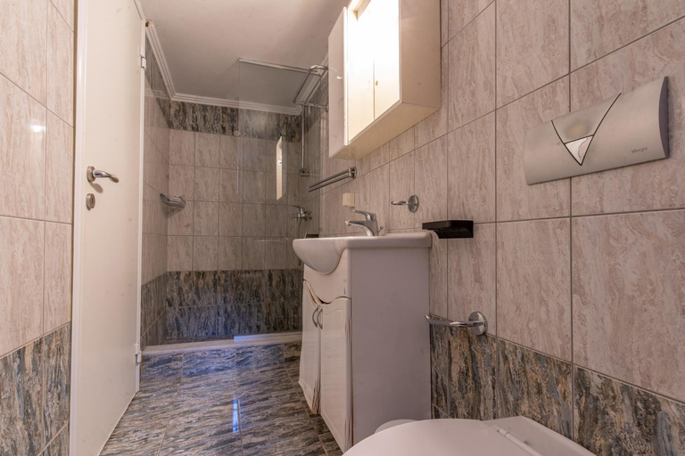 Bathroom 3, mascot traditional guest house, South Aegean