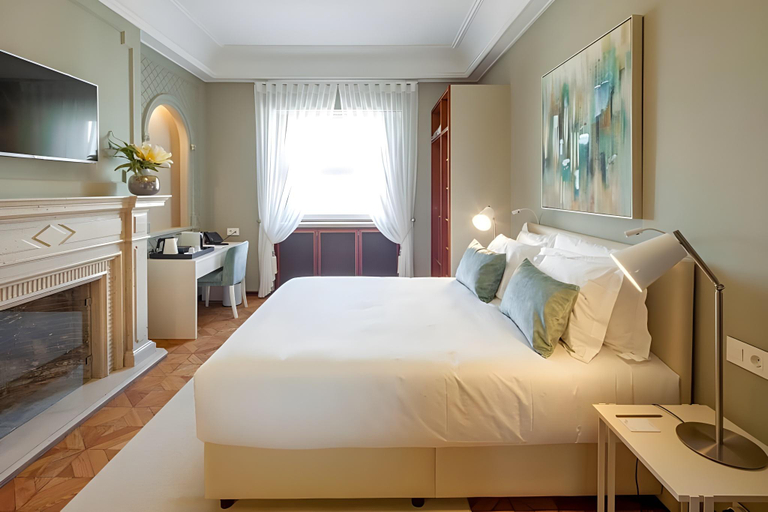 Bedroom 2, Luzeiros Suites, Lisbon