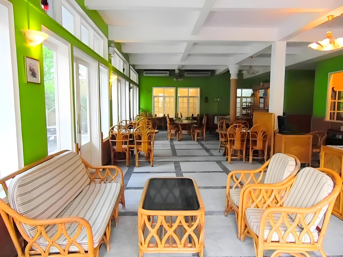 Food & Drinks 5, Smile Inn Hotel , Vientiane