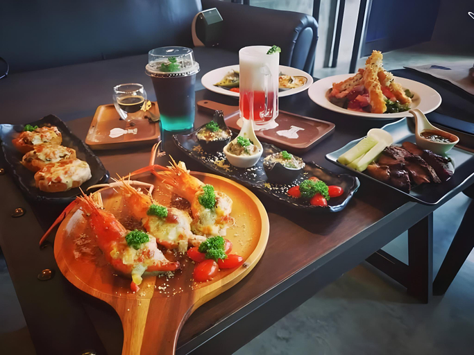 Food & Drinks 4, THE AIYARARIN RESORT, Muang Phitsanulok