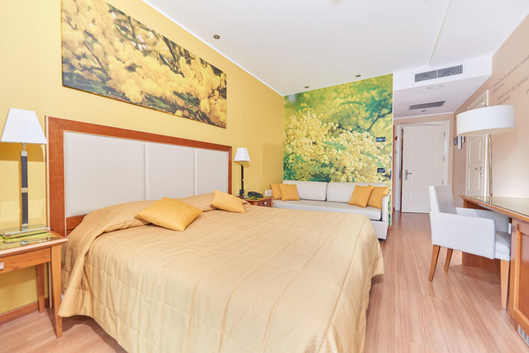 Bedroom 3, Belfiore Park Hotel****S, Verona