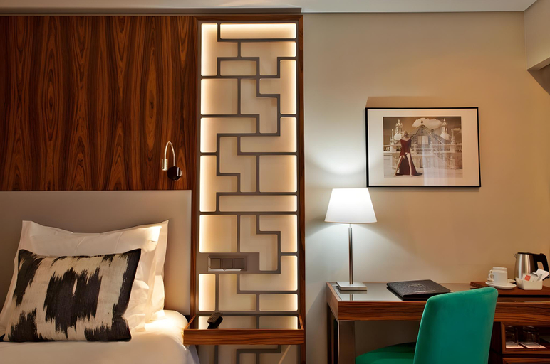 Bedroom 2, TURIM Saldanha Hotel, Lisbon
