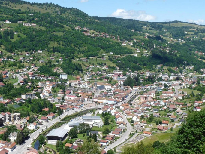 2, Chalet in Lotharingen near Forest  Ski Lift, Vosges