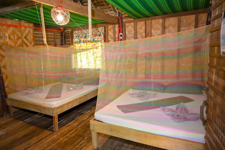 Bedroom, Driftwood Village Resort, Sipalay City