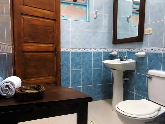 Bathroom 4, Hotel Aqua Vitae, Villa de Leyva