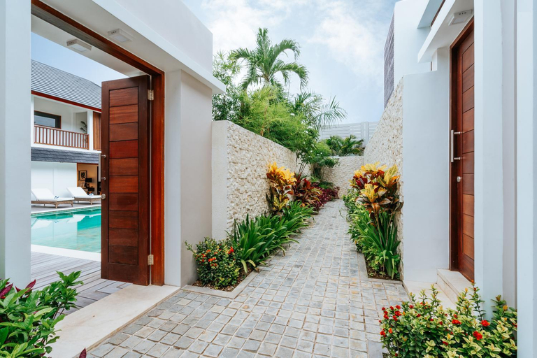 Exterior & Views, Vienna Villas Seminyak, Badung