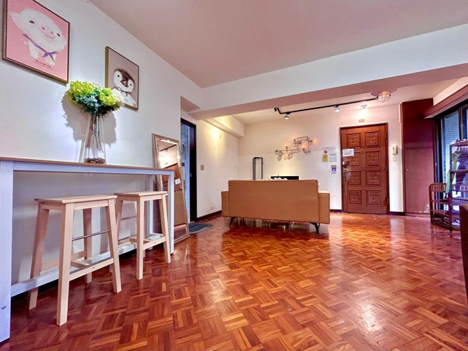 Others 3, elephant 5/Clean, Quiet/Jul-discount, Taipei City