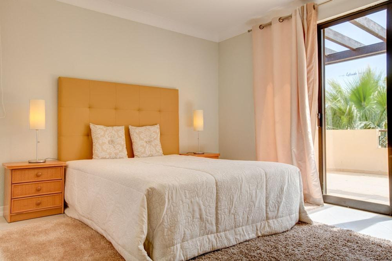 Bedroom 3, Lakeside Country Club, Loulé