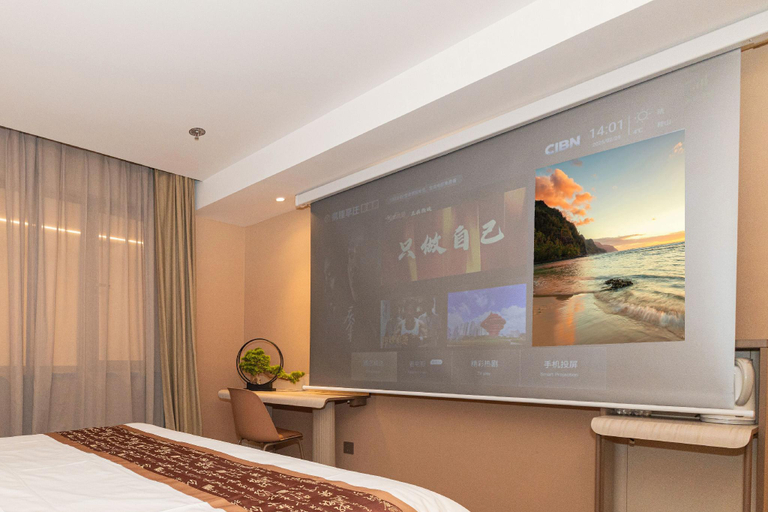 Bedroom 3, Anshan Sihai Holiday Hotel, Anshan