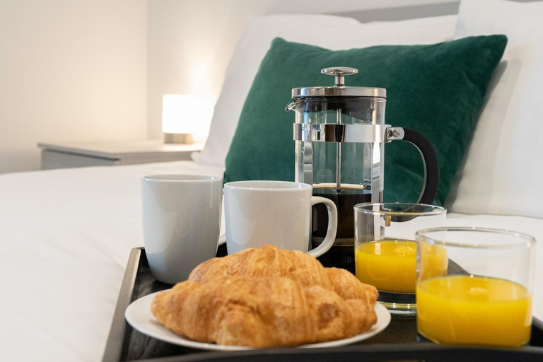 Food & Drinks, Wellington House by Celador Apartments, Reading