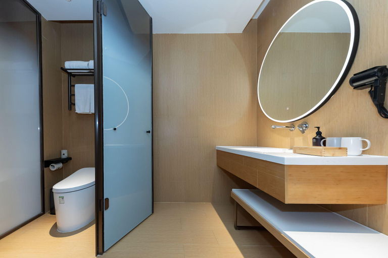Bathroom 3, Ji Hotel Ningde RT-Mart International Plaza, Ningde