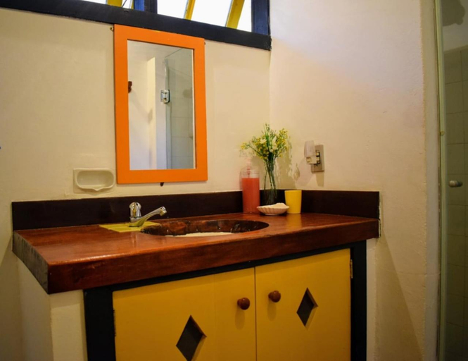 Bathroom 3, Marola’s Buzios, Armação dos Búzios