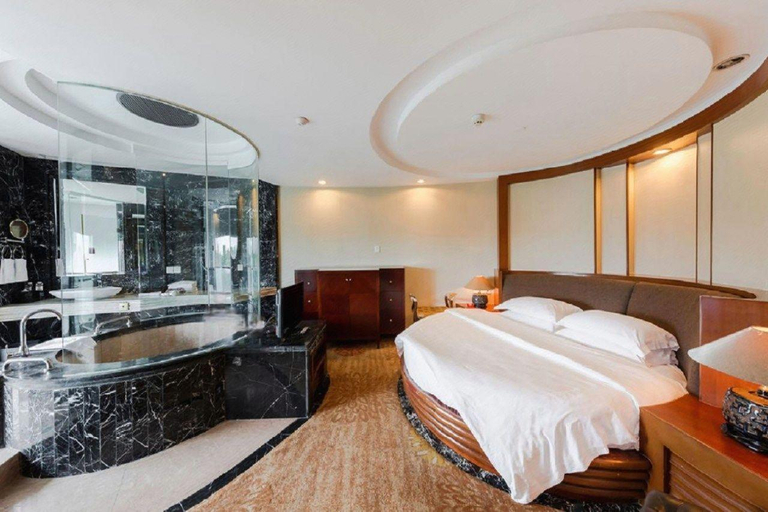 Bedroom 3, Yufu Hot Springs Hotel, Chengdu
